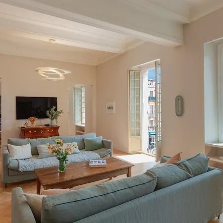 Designer Luxury On Place Garibaldi Lejlighed *
